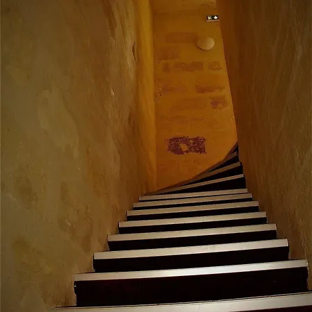 Hotel De La Boetie 4*