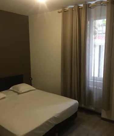 Hotel De La Boetie 4*