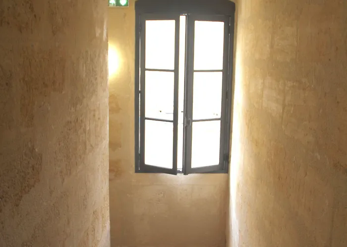 De La Boetie Hotel 4*