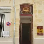 ホテル De La Boetie 4*