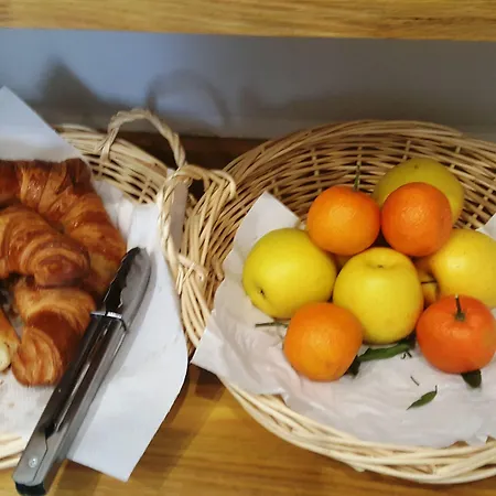 De La Boetie Hotell 4*