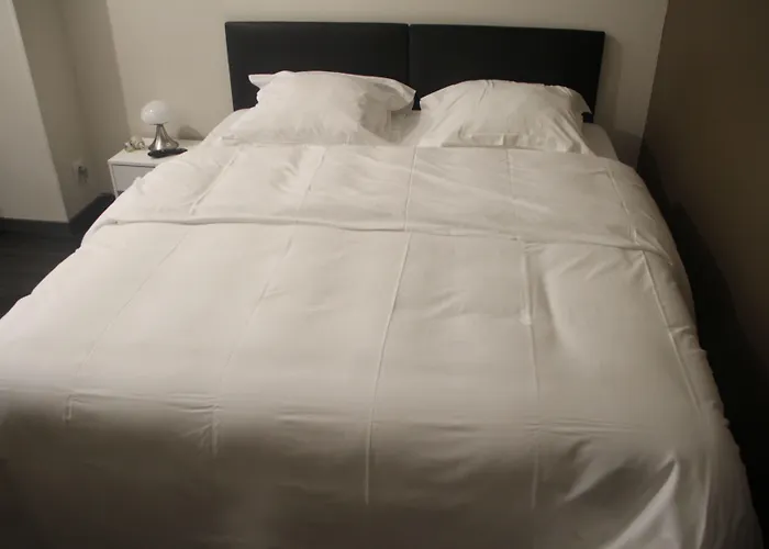 Hotell De La Boetie Bordeaux